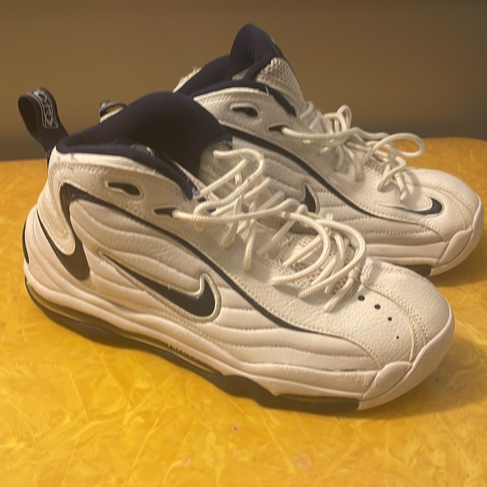 Nike Air Total Max mens size 10